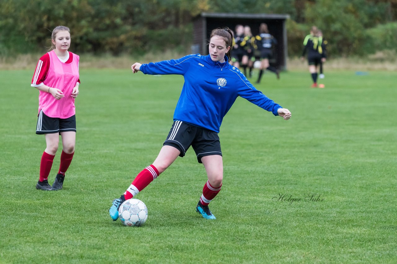 Bild 74 - B-Juniorinnen SG Mittelholstein - SV Frisia 03 Risum-Lindholm : Ergebnis: 1:12